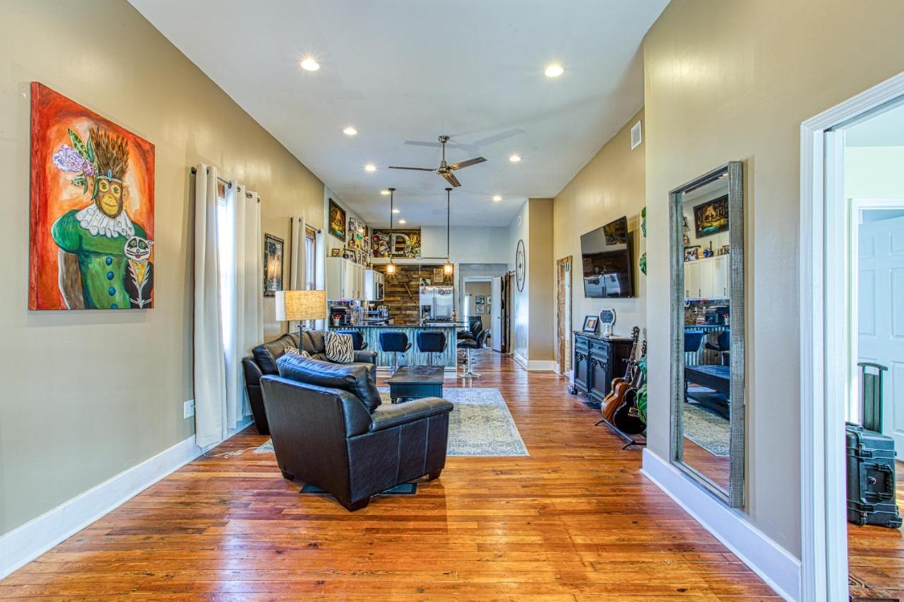 Сasa de vacaciones Great Location-5 Bd/3 Ba-near Expo/ul/fair/yum/zoo Louisville